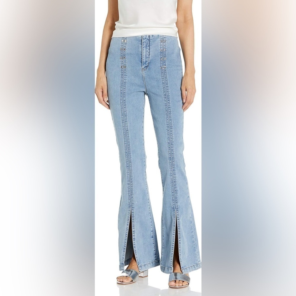 WJ2. NWT Skinnygirl Jeans Maty High Rise Sailor Flare Riviera Maya Wash 16W